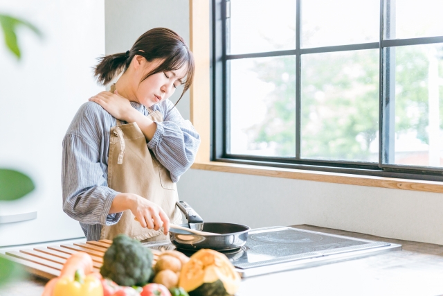 肩こりが取れない理由は“背骨と肩甲骨”にあった！上尾の整骨院で根本改善 画像