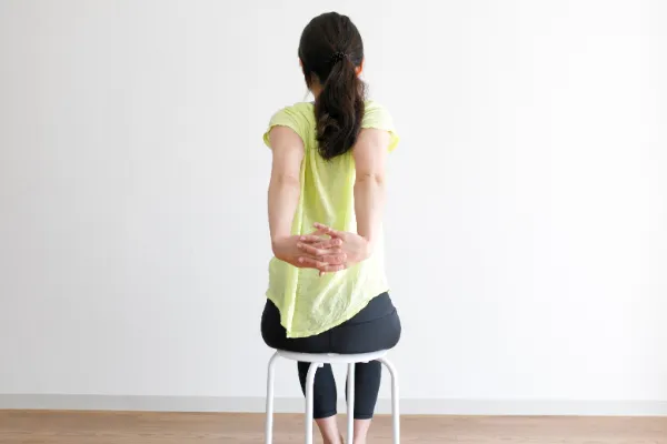 肩甲骨エクササイズ