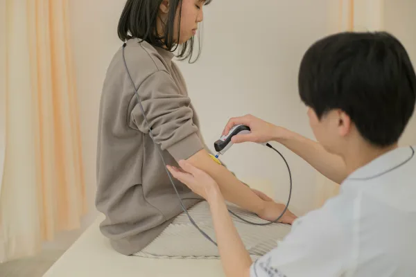 あげお院の施術風景